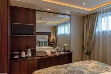 Hotel Select Ms Charles Dickens   Frankfurt
