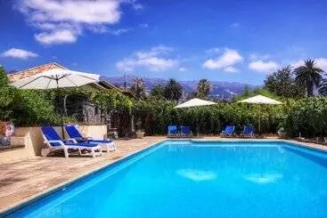 Mökkimajoitus Casa Do Feitor