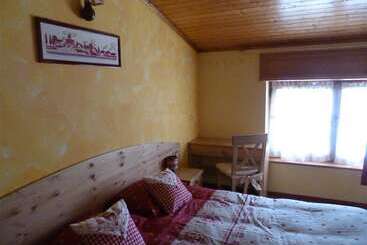 בית מלון כפרי Al Sole