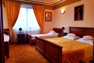 هتل Crama Haiducilor