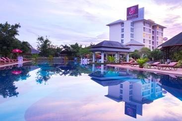 Otel Eastiny Resort & Spa