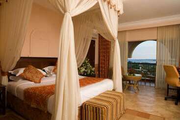 בית מלון כפרי Lake Victoria Serena Golf Resort & Spa