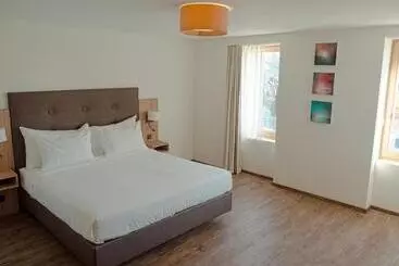 Hotelli Auberge Le Relais