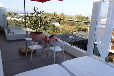 Bed and Breakfast Maison Tonga Piscine /jacuzzi Chambre De Luxe
