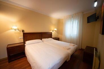 膳宿费 Cabalo Furado Tui