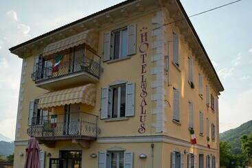 ホテル Albergo Al Salus