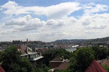 Pensão Gárdonyi Guesthouse