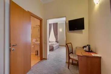 هتل Solo Na Bolshom Prospekte