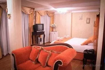 شاليه Golden Rest Latacunga