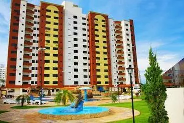 Apartamento Golden Dolphin Supreme Caldas Novas