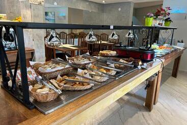 アパートホテル Fabuloso Flat 243 Amarílis 2 Piscinas Climatizadas, Sky 170 Canais Carregador Veiculo Elétrico Rivie