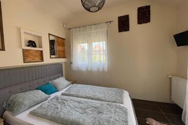 Pensão Penthouse Privát Jakuzzival Smeraldo Villa