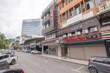 Hotel Oyo 89944 Stay Inn