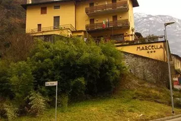Hotelli Albergo Marcella