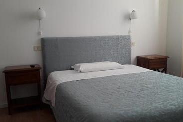 پانسیون Il Grifo Camere E Suites