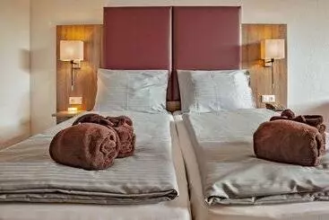 בית מלון כפרי Park Der Westerwald Treff