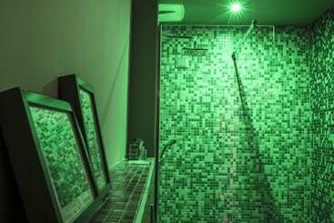 پانسیون Serendipity Rooms