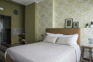 膳宿费 Serendipity Rooms