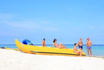 پانسیون Mala Maldives Dhangethi