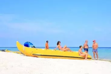 Pension Mala Maldives Dhangethi