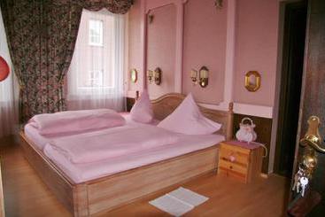 Pensão Landgasthof Falken