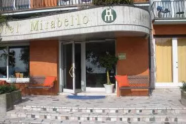 هتل Mirabello