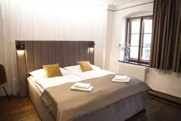 هتل Svambersky Dum