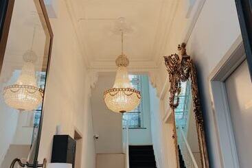 Pension La Lys Rooms & Suites