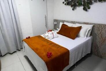 هتل Pousada Del Mares