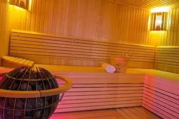 Wellness  Und Schneesporthotel Christiania