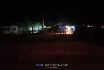 住宿加早餐  Sarangpur