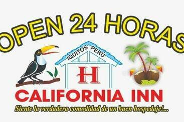 ホテル Hospedaje California Inn