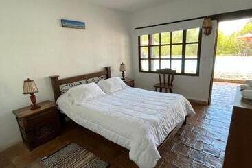 בית מלון כפרי La Villa De San Sebastian