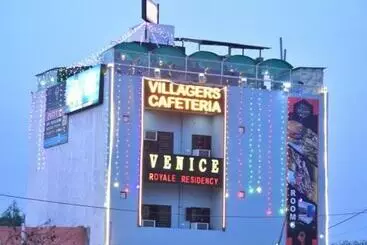 Hotel Venice Royale Residency