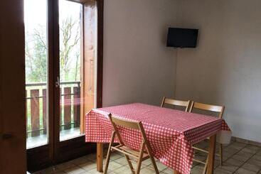 هتل آپارتمان Le Refuge Apparts Et 1chalets A Samoens 74