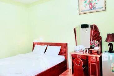 Hotel Bungalow Hà Thu