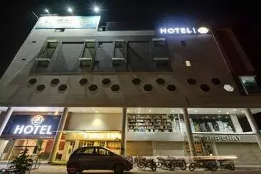Hotel Treebo Z