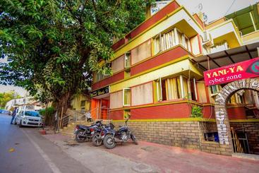 فندق Capital O 13791 Mount Winds