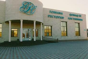 هتل Grand Holiday Hall