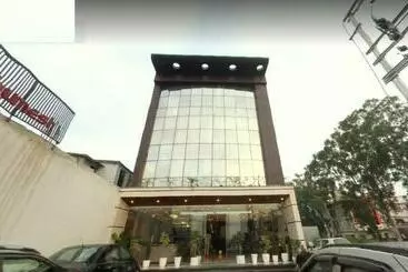 Hotel The Royal Bhumesh