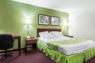 فندق Econo Lodge