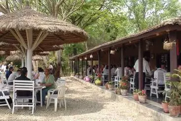 Safari Narayani Hotel  All Inclusive