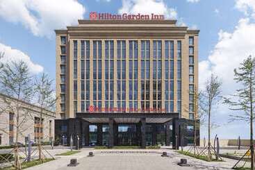 هتل Hilton Garden Inn Tianjin Huayuan
