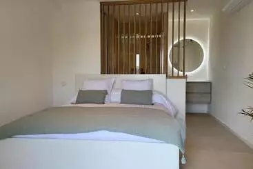 Aparthotel Ideal Bnb