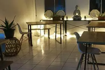 Pension Hostal Lux