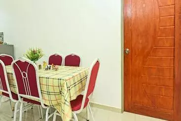 Hotel Oyo Home 90496 Delima Homestay