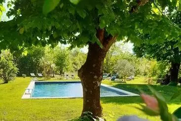 ペンション Mas Notre Dame, Jardin Petit Paradis, Literie Haut De Gamme