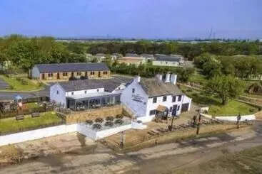 Aparthotel The Golden Ball