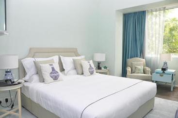 Hotel Springs Valley