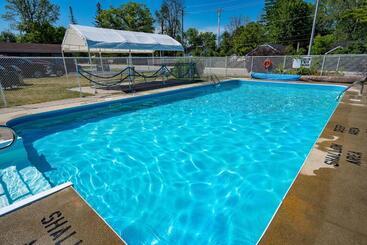 Beach Club By Beach1 Motel